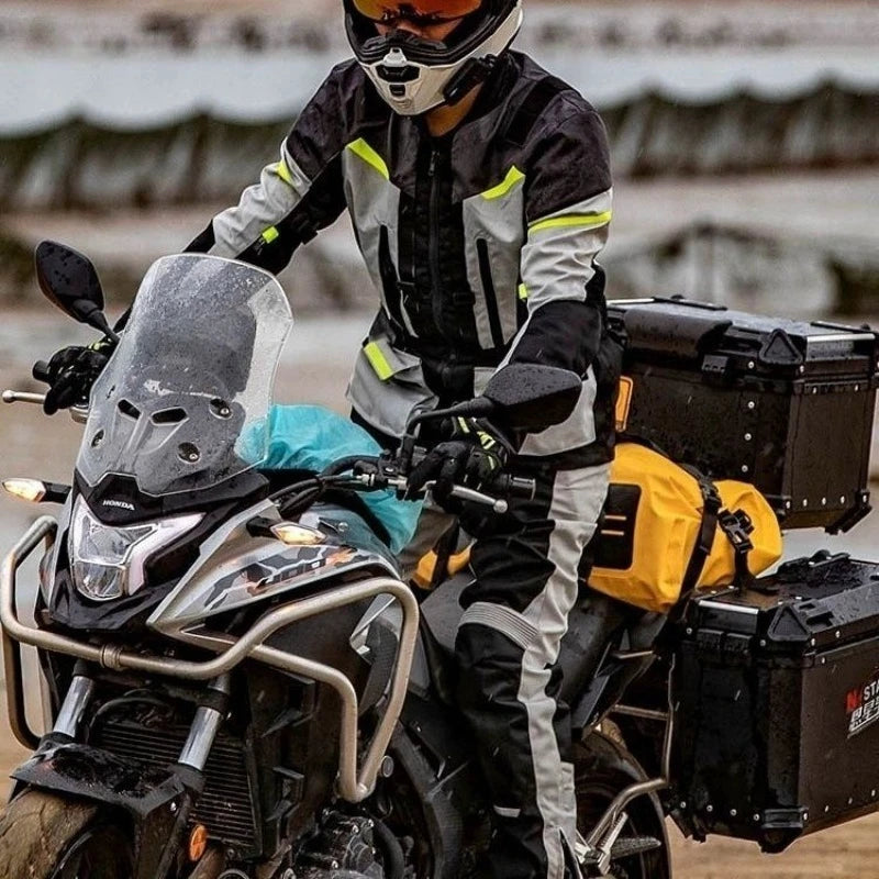 Large Size Cycling Suit, Rally Suit Four-season Warm Motorcycle Drop-proof Winter Waterproof Large Locomotive Travel Suit
