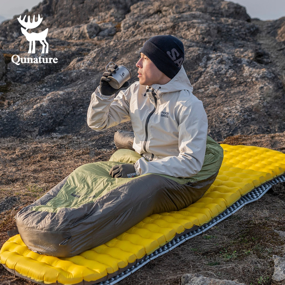 Qunature 3Pcs/set Outdoor Camping Inflatable Mattress Sleeping Bed Hiking Picnic Beach Mats Pillow Inflatable Pump  Air Cushion